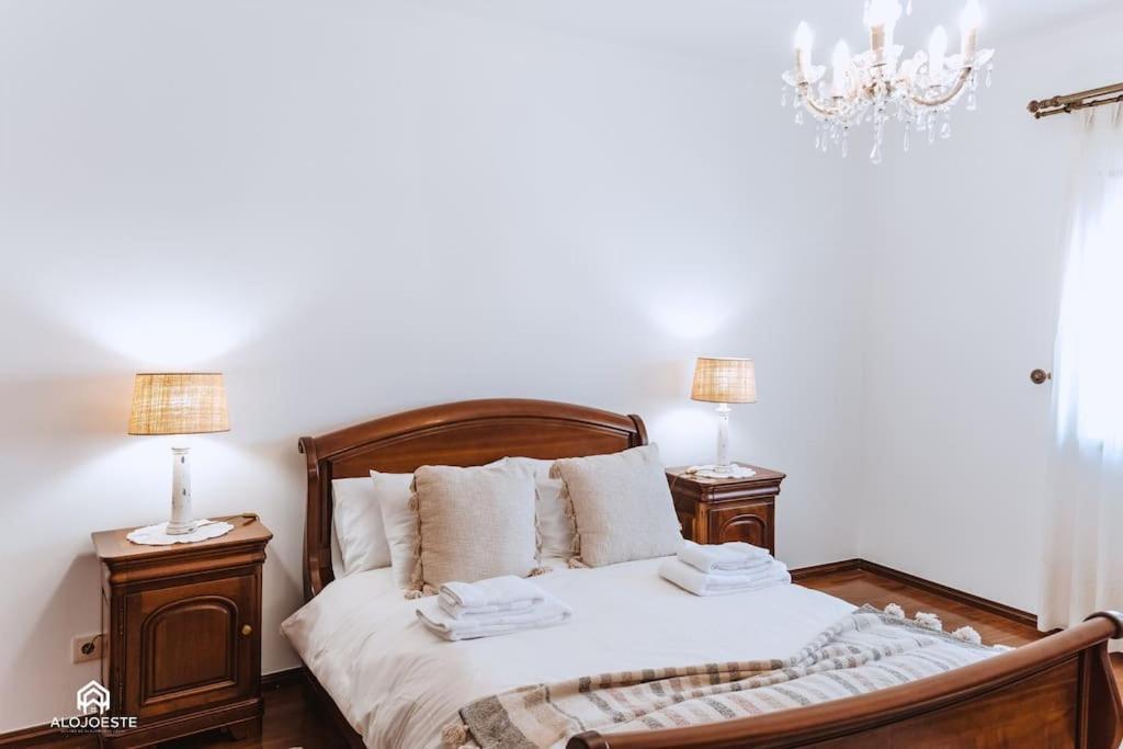 Casa Do Patio - 3 Bedrooms, Ponte Rol Torres Vedras Kültér fotó