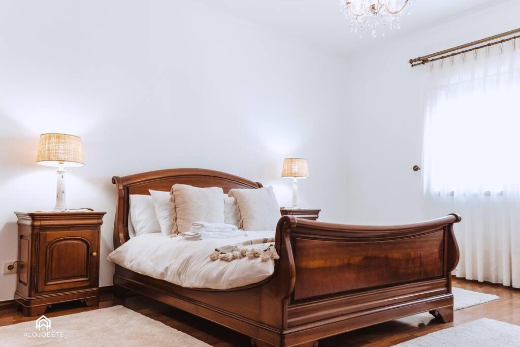 Casa Do Patio - 3 Bedrooms, Ponte Rol Torres Vedras Kültér fotó