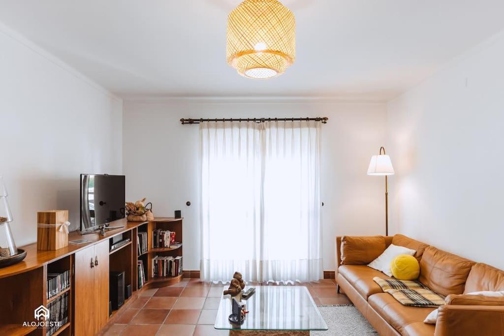 Casa Do Patio - 3 Bedrooms, Ponte Rol Torres Vedras Kültér fotó