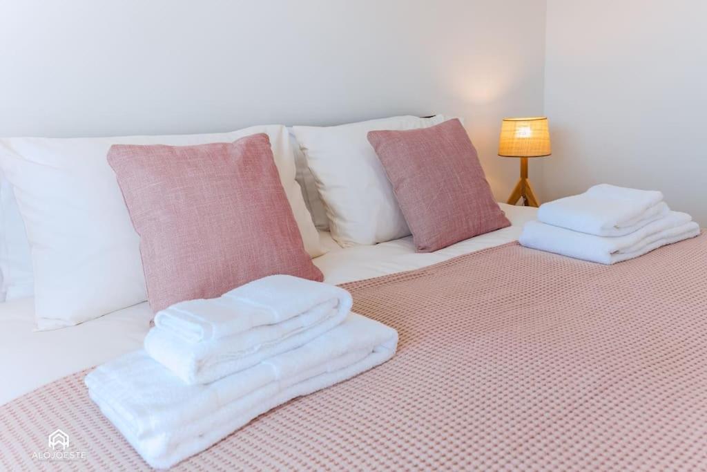 Casa Do Patio - 3 Bedrooms, Ponte Rol Torres Vedras Kültér fotó